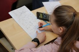 Prof. Jono Matulionio jaunųjų matematikų konkursas ir vėl suvienijo šimtus moksleivių